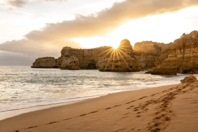 Albufeira is dit jaar dé badplaats waar iedereen heen wil